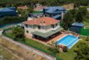 Çekmeköy Ömerlide Orman Manzaralı 904m2 Arsa için Satılık Villa